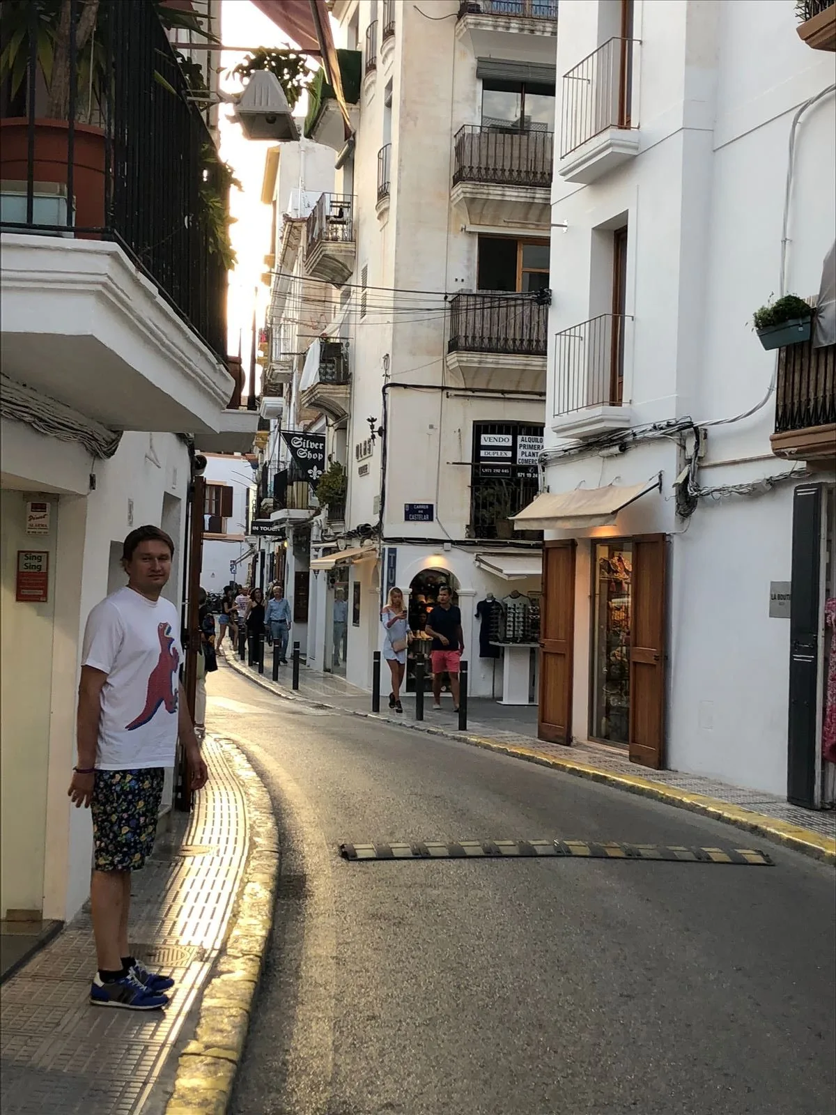 Улочка старого города Ибицы (Dalt Vila)