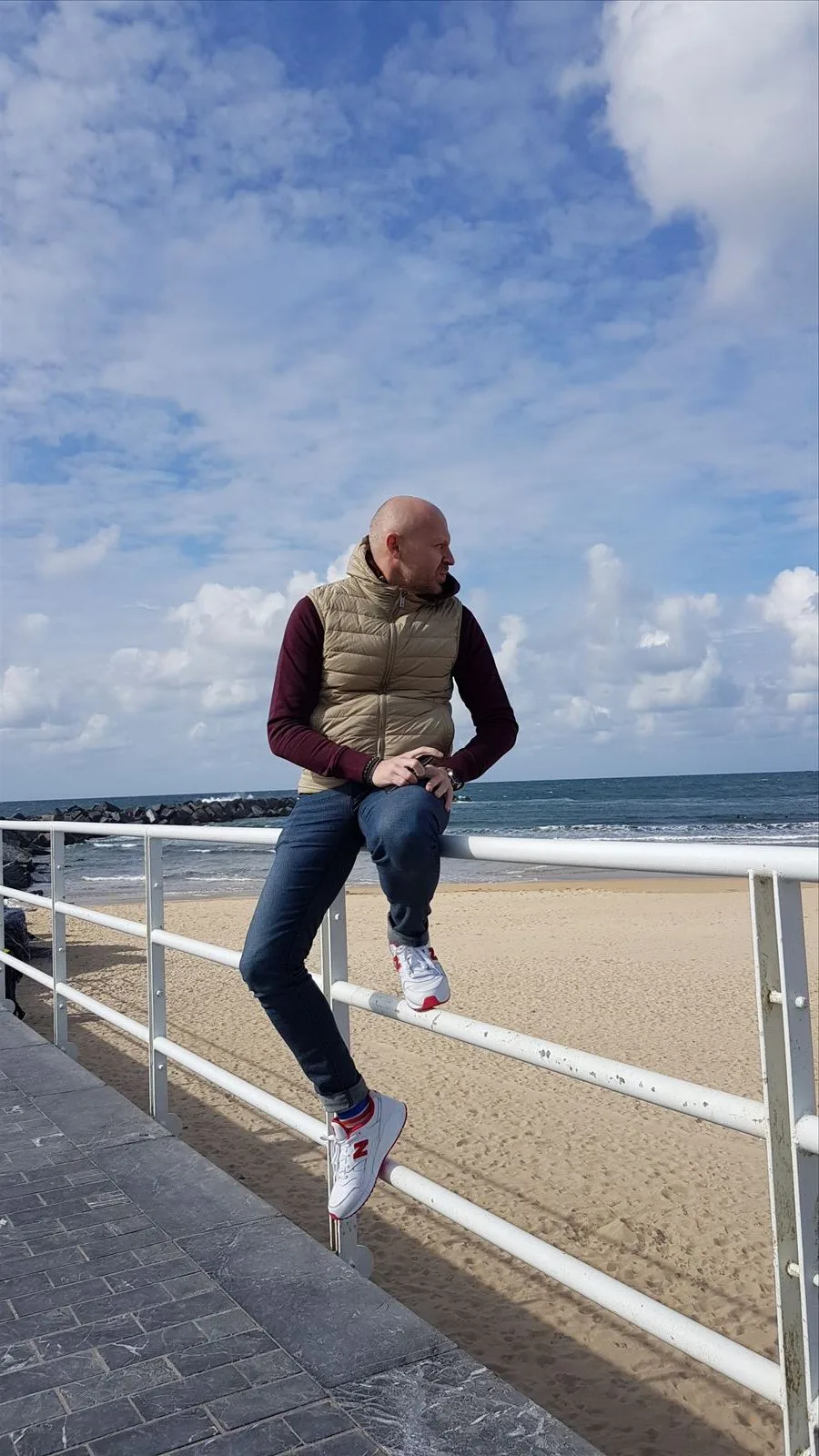 Tourist at La Concha bay