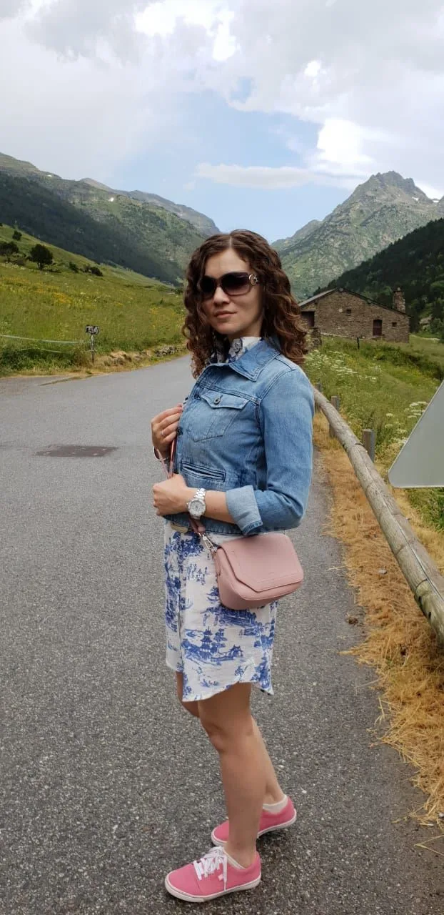 Girl in a blue shirt on the streets of Andorra