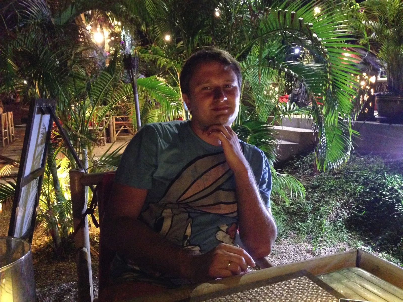 Tourist on the open terrace of a restaurant, Samui