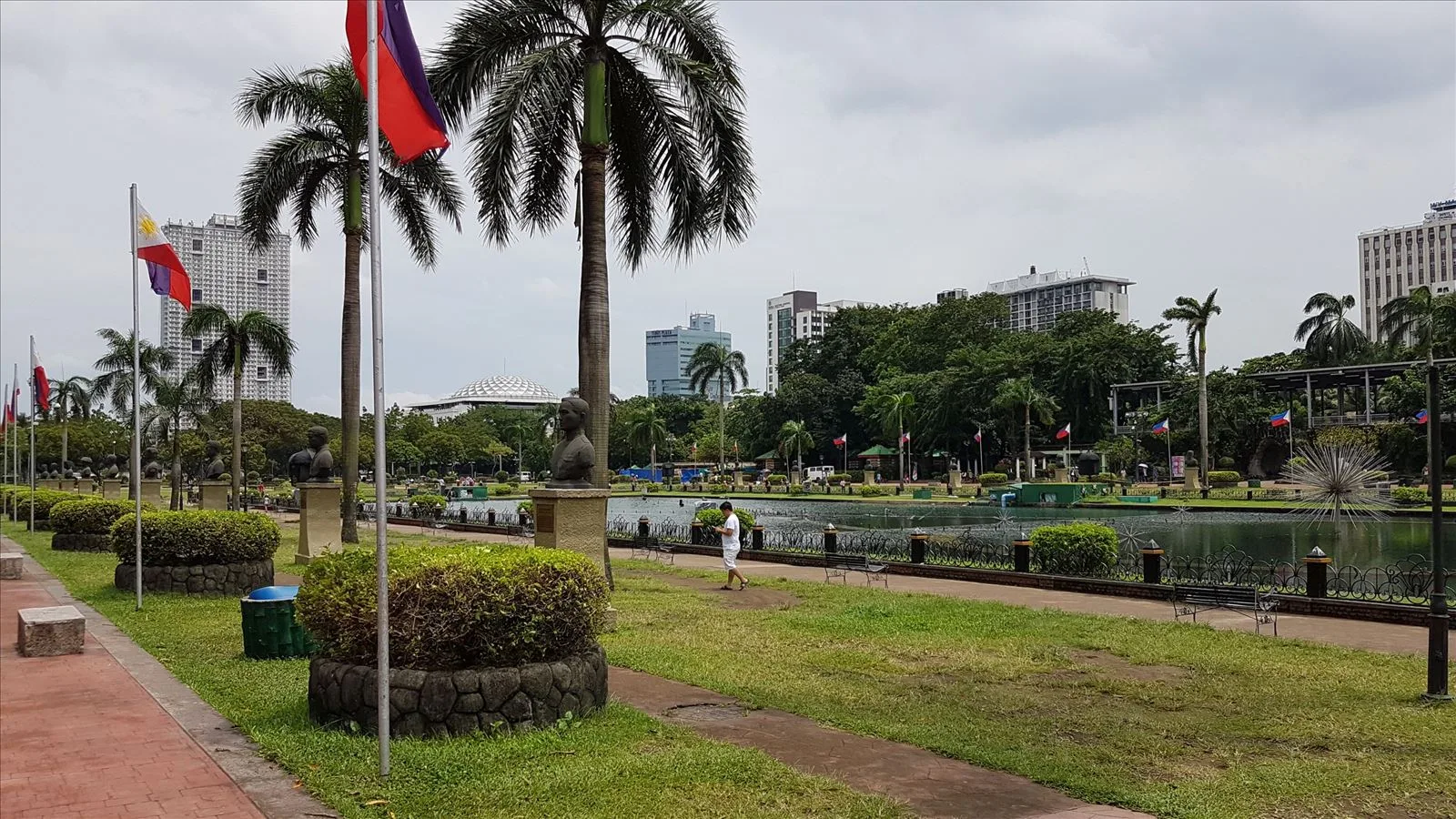 Park in Intramuros with palm trees