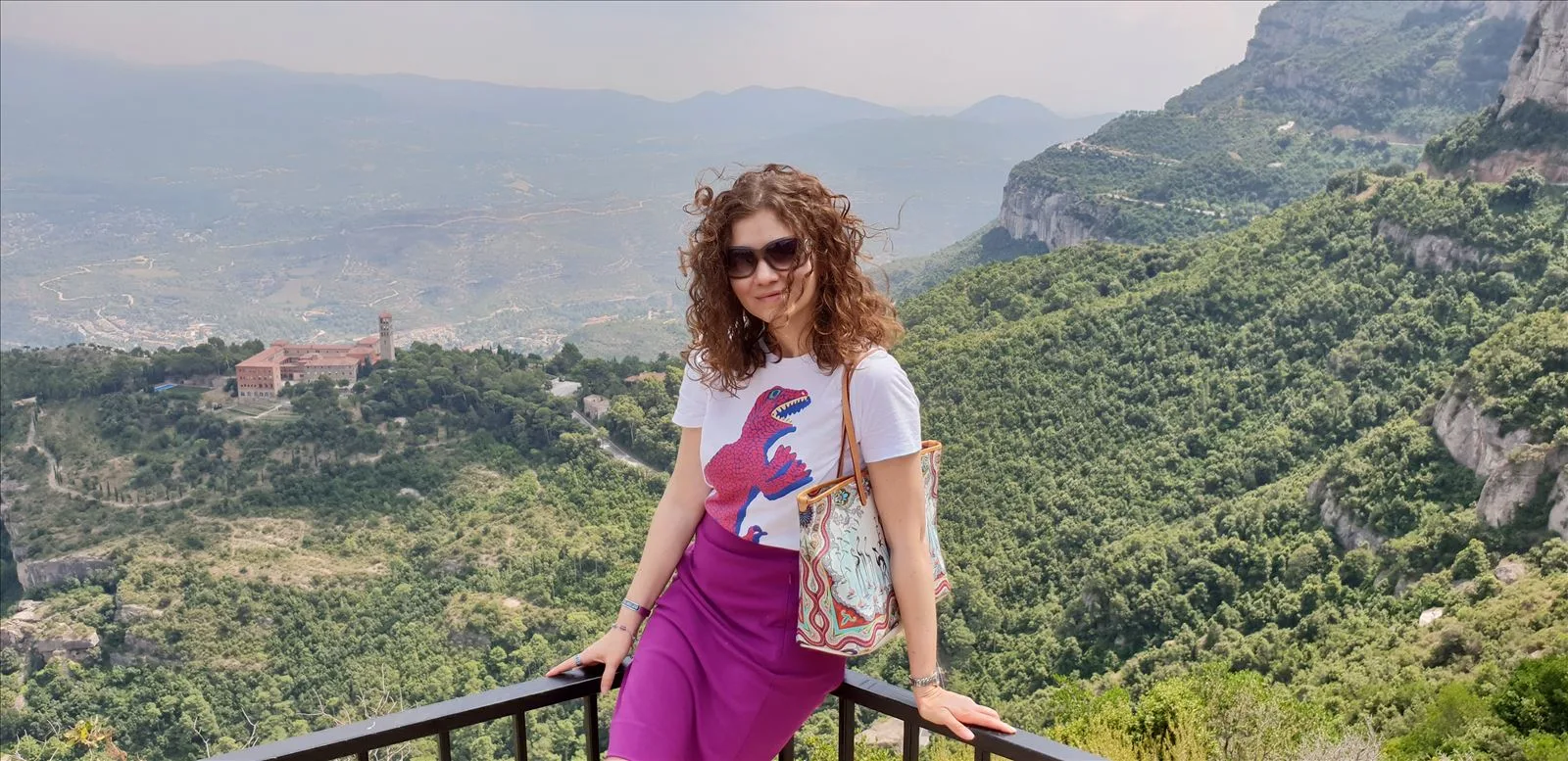 Girl against the backdrop of the Montserrat mountain range