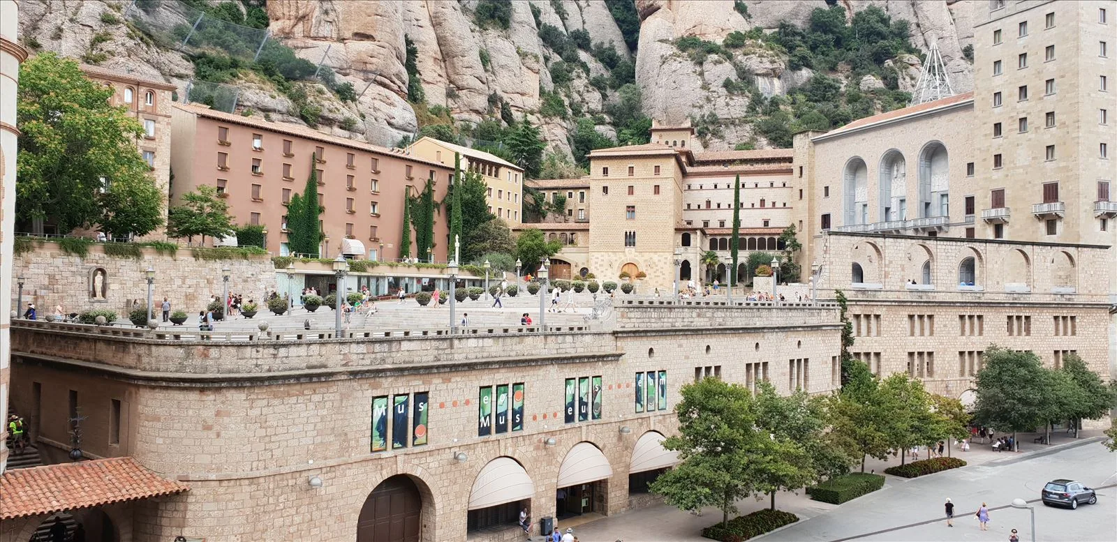 Santa Maria de Montserrat Monastery close-up
