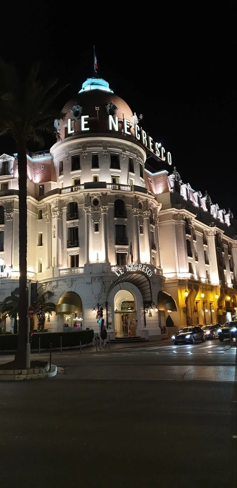 White facade of the Negresco hotel outside