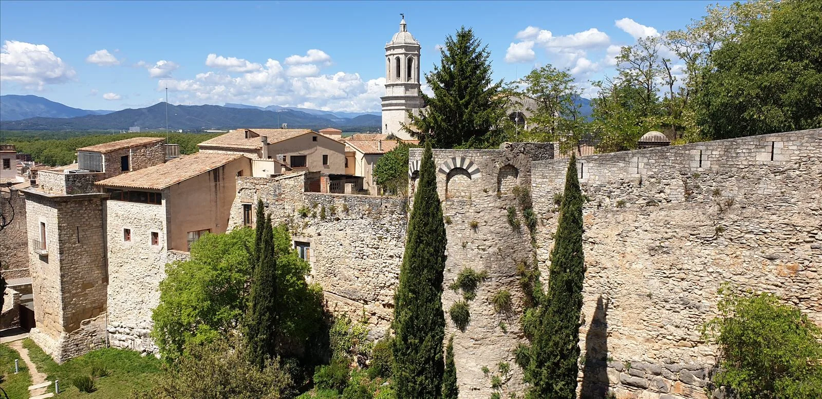 Girona panorama with city walls