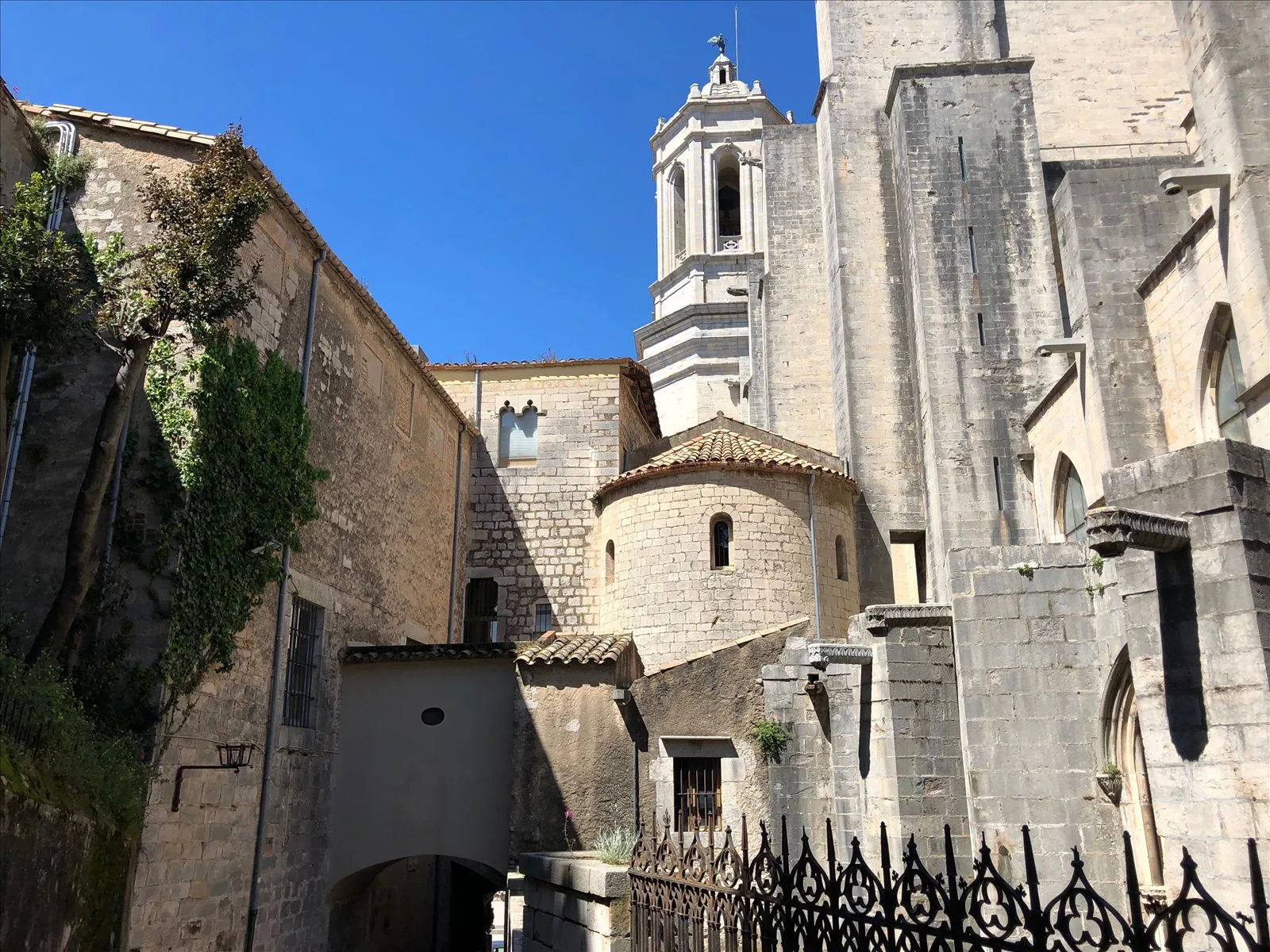 San Pere de Galligants Monastery - apse