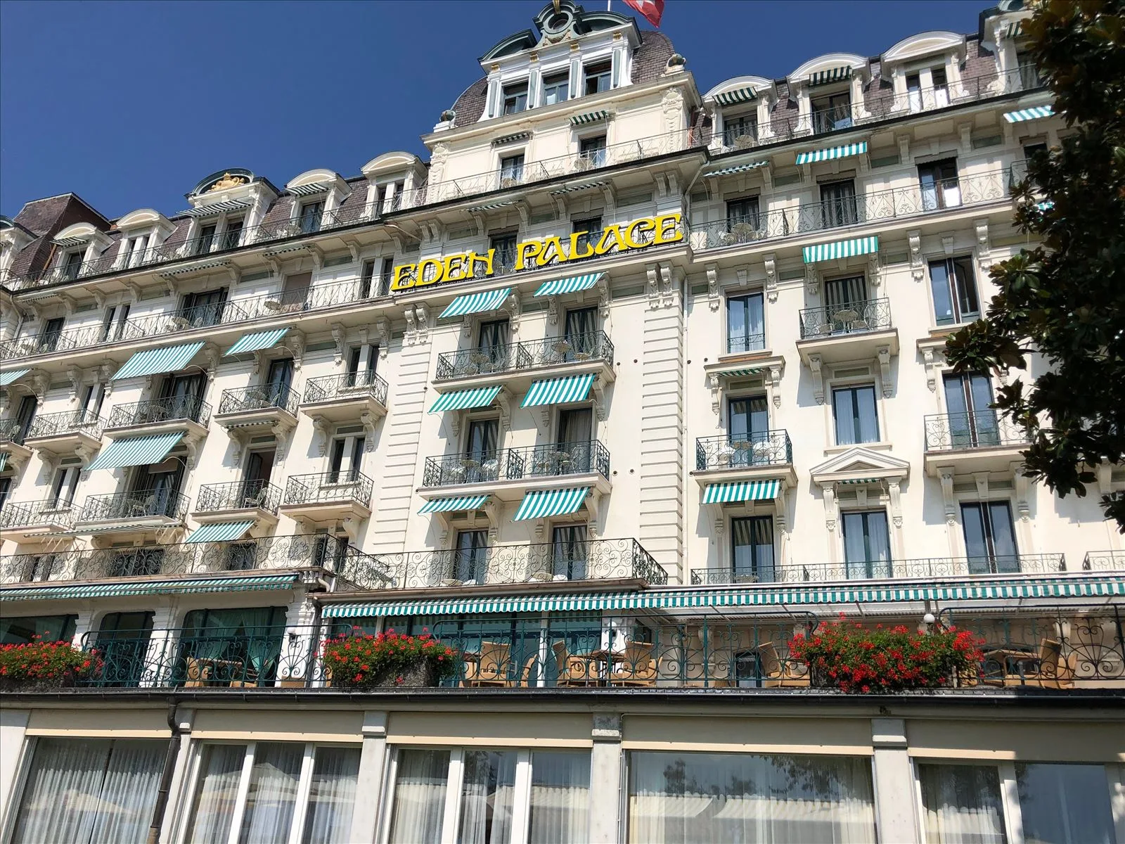 Fairmont Le Montreux Palace Hotel