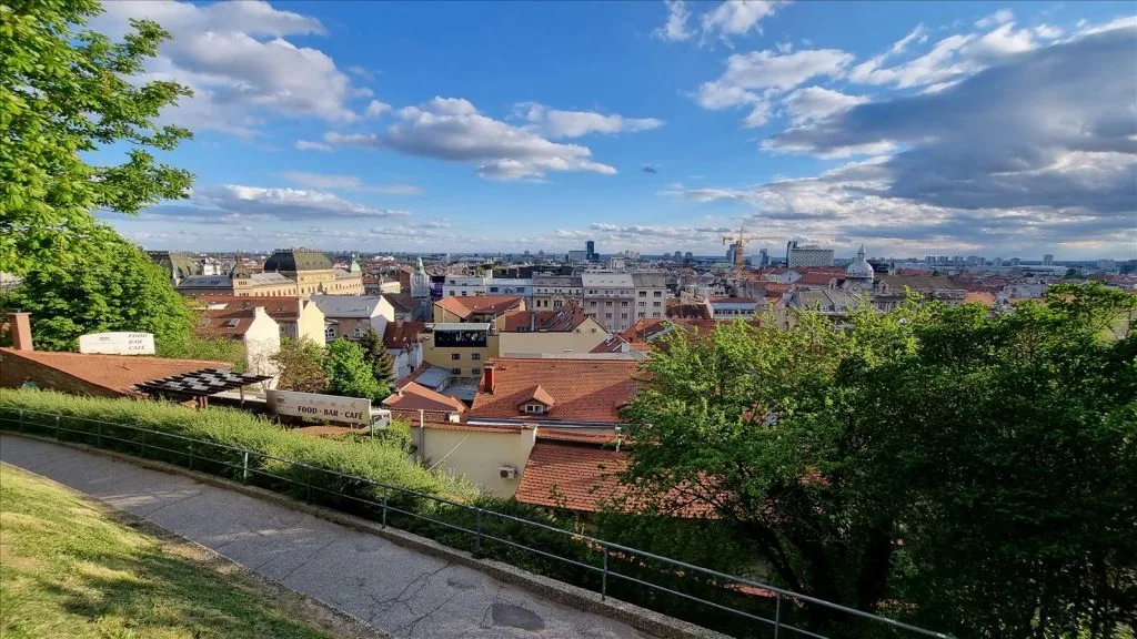 Панорама Нижнего города Загреба