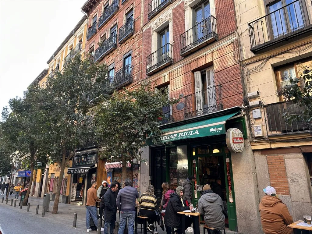 Entrance to café on old Madrid street