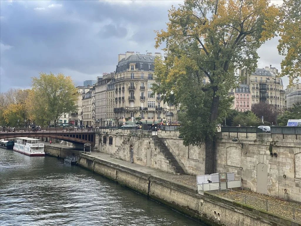 Autumn Seine waterfront in Paris