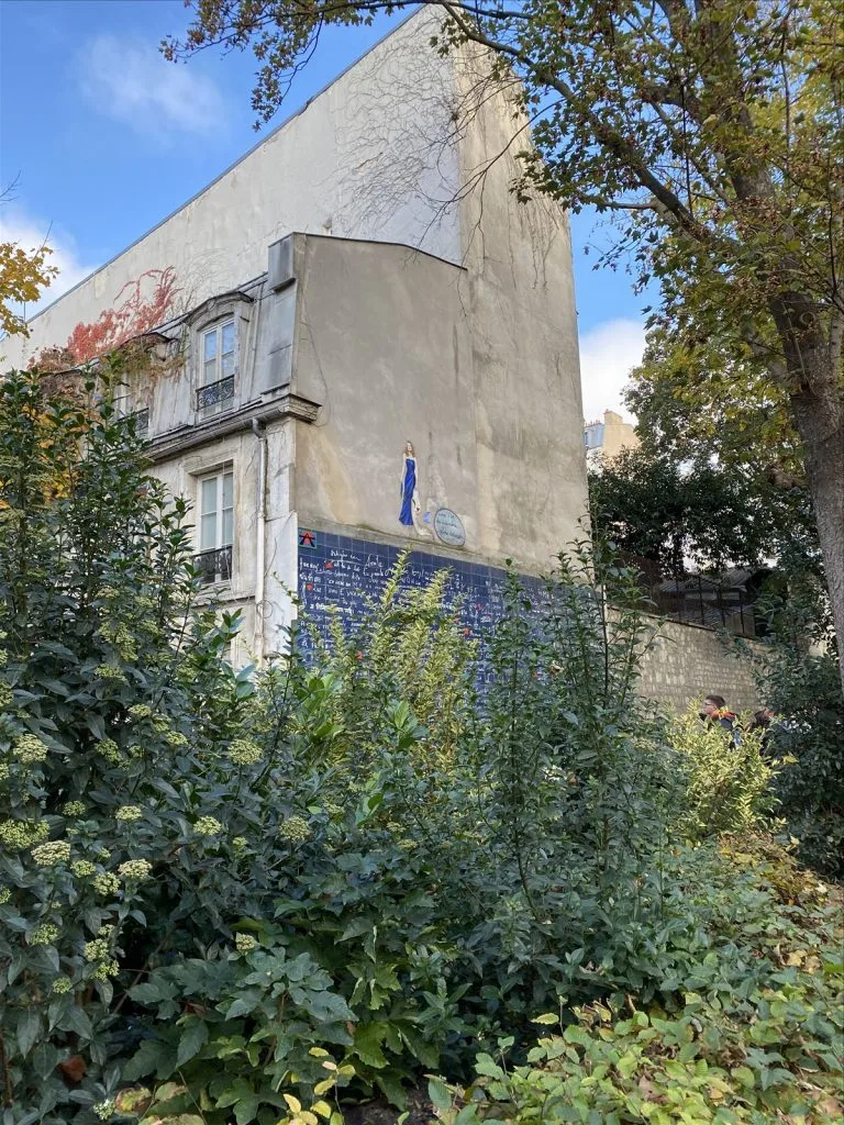 Wall of love Je t'aime in Montmartre