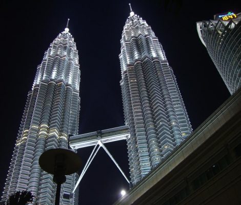 Malaysia: Petronas towers view